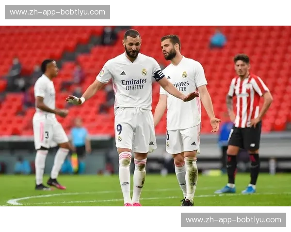 西甲赛后评分：揭示比赛背后的英雄与悬念